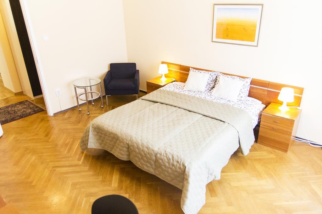 New Modern Homes Rakoczi 57 ブダペスト エクステリア 写真