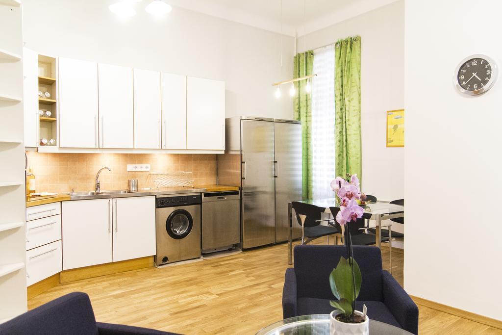 New Modern Homes Rakoczi 57 ブダペスト エクステリア 写真